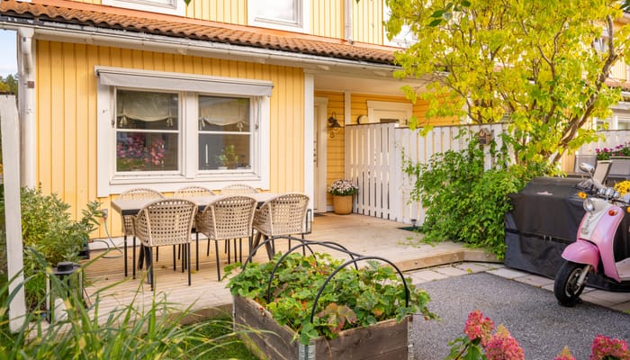 Bostadsrätt till salu i Sollentuna - Mäster Henriks allé 8 ...
