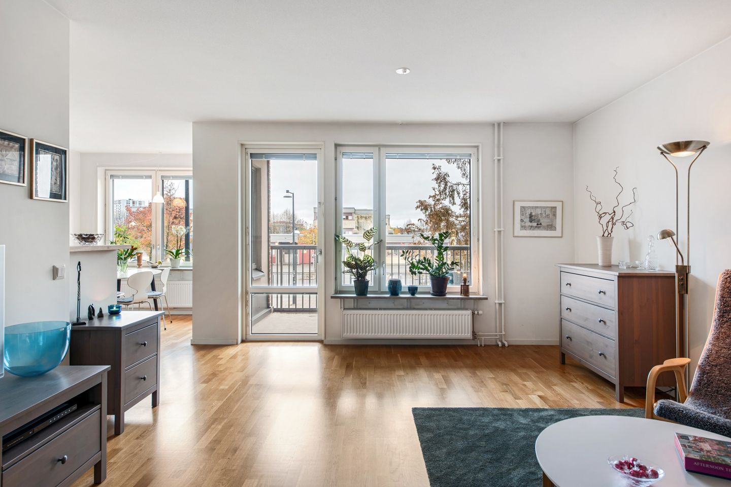 Bostadsrättslägenhet - TÄBY Stockholm