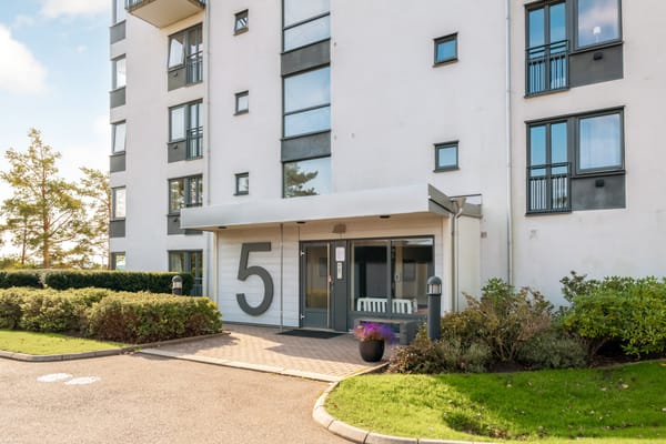 Bostadsrätt – STENUNGSUND, Stenungsund