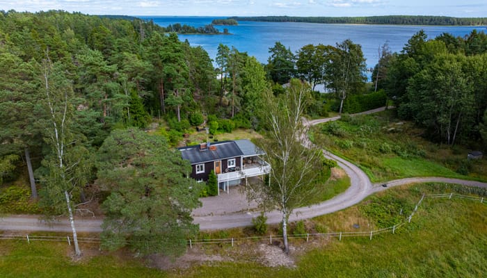 Fritidshus till salu i Tösse - Bredvik 810 | Länsförsäkringar ...