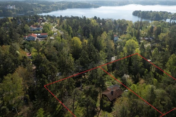 Gustavsviksvägen 68 & 70