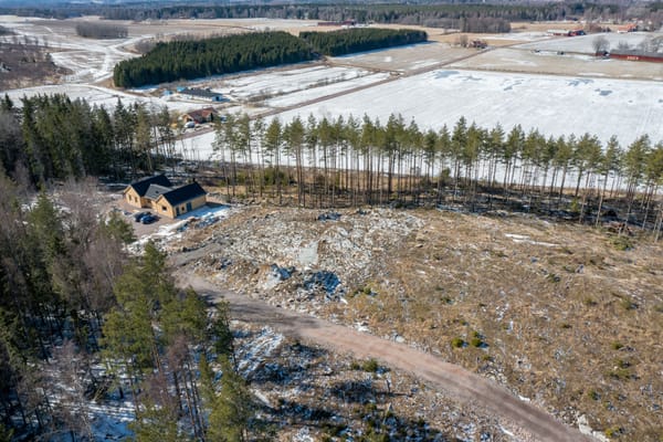 Tomt på Grava-Rud 533