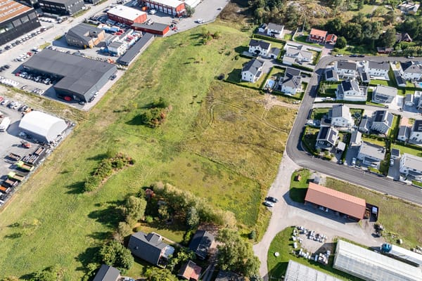 Kumla trädgårdsgata 30