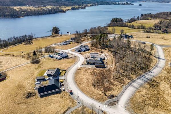 Finnebäcksvägen 54 & 61