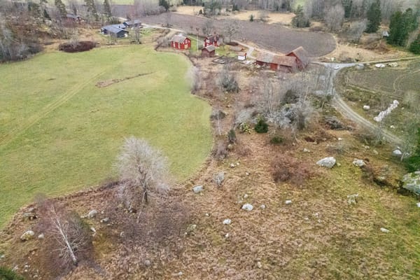 Tomt – Rimbo, Norrtälje