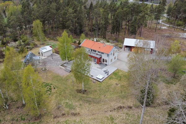 Efraimsbergsvägen 12