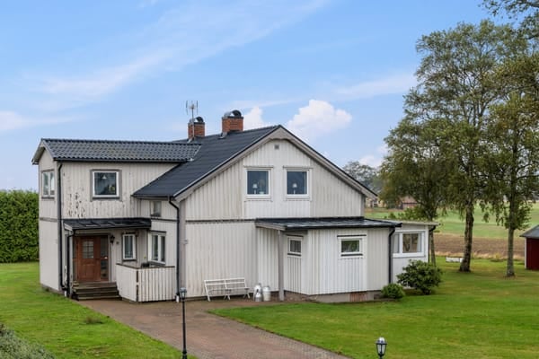 Villa – Vara, Vara