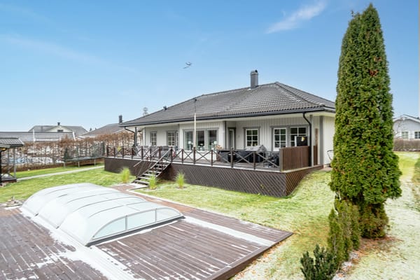 Villa – Malmköping, Flen