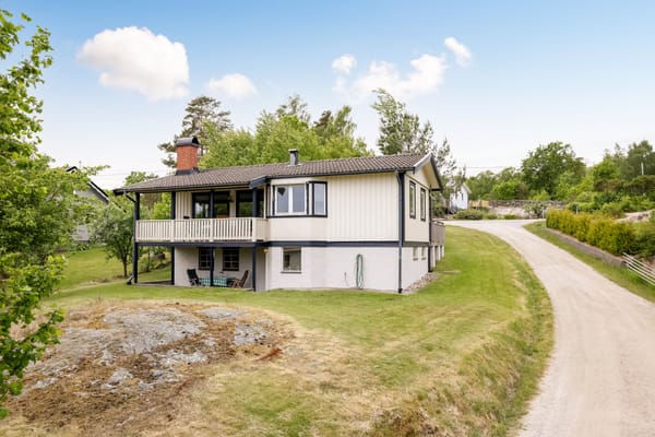 Villa – Fagerfjäll, Tjörn