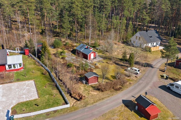 Fintatorpsvägen 4