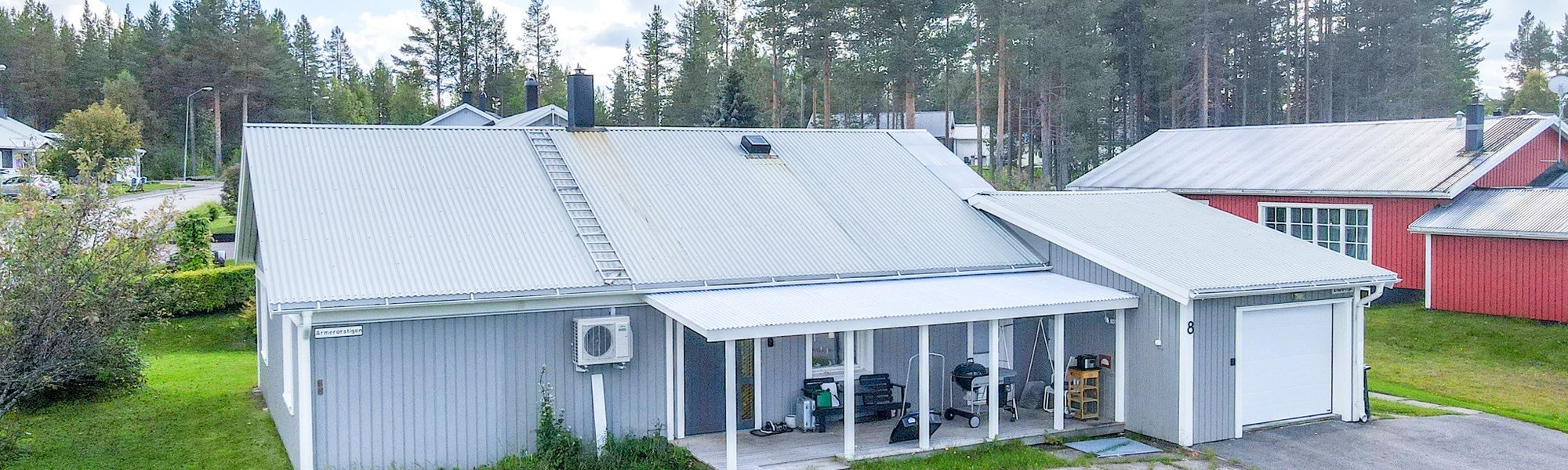 Armerarstigen 8